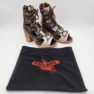 Freebird By Steven Brown White Croco Sandle Boots Size 7 Very Nice Condition!